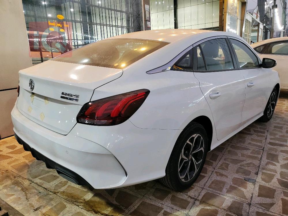 ئێم جی GT